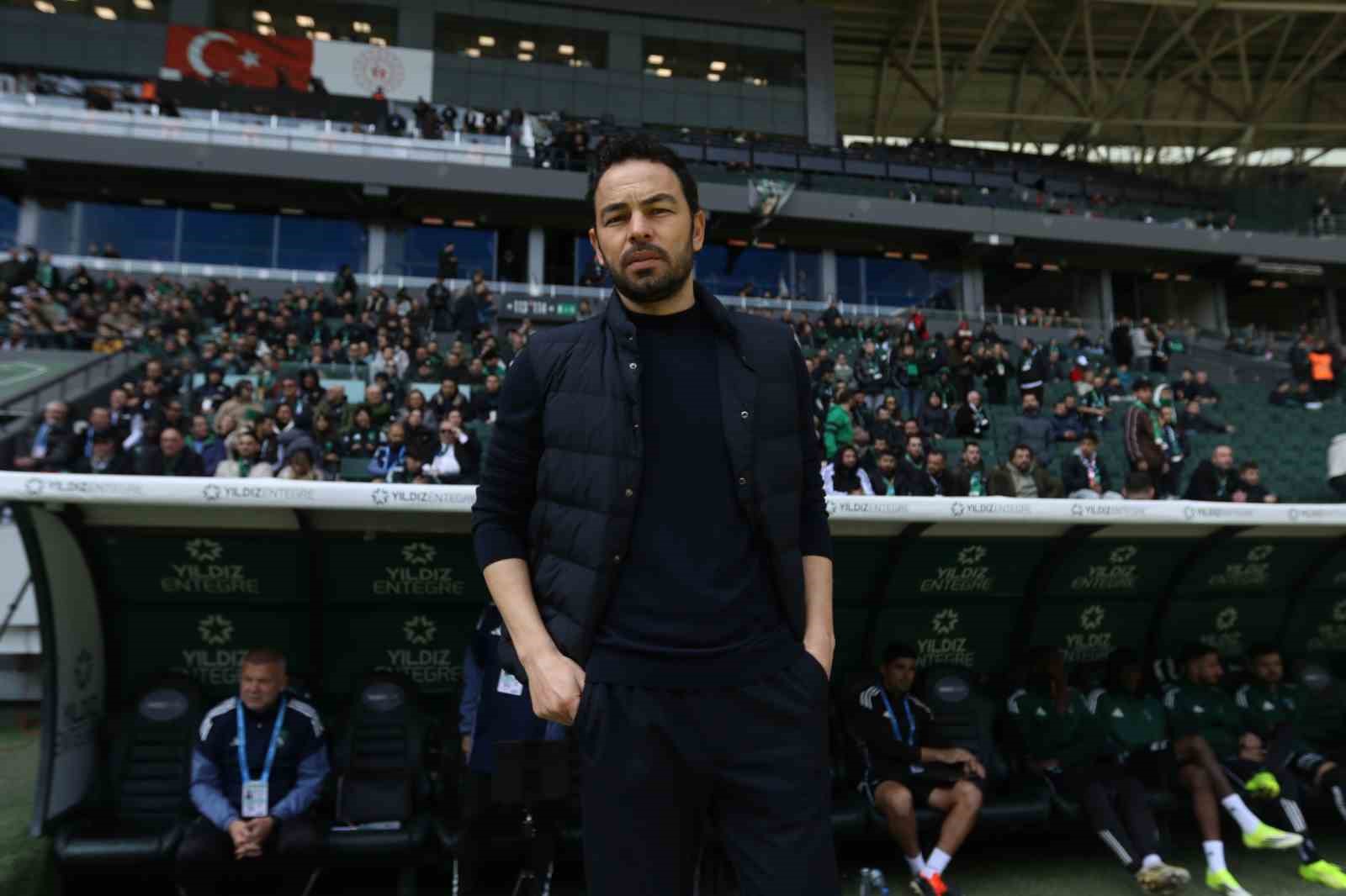 Trendyol Süper Lig: Kocaelispor: 0 - Konyaspor: 0 (Maç devam ediyor) 10 trendyol super lig kocaelispor 0 konyaspor 0 mac devam ediyor 6 AfVAifAX