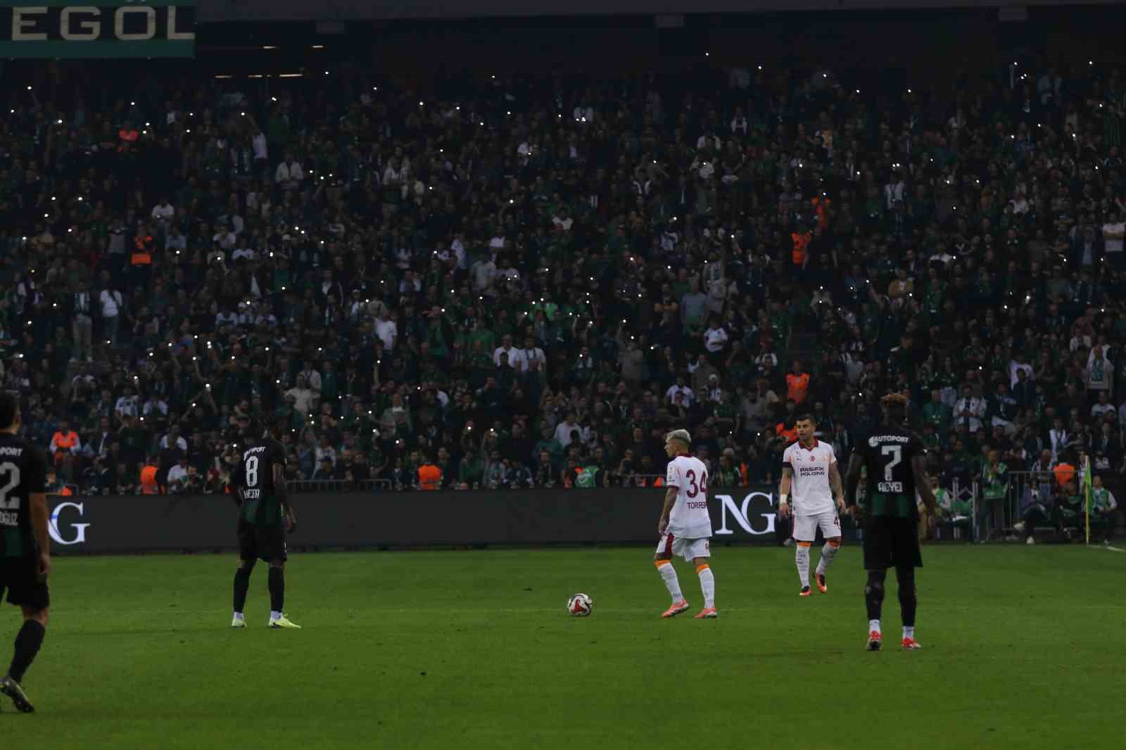trendyol super lig kocaelispor 1 galatasaray 0 ilk yari 13 QXg22akf