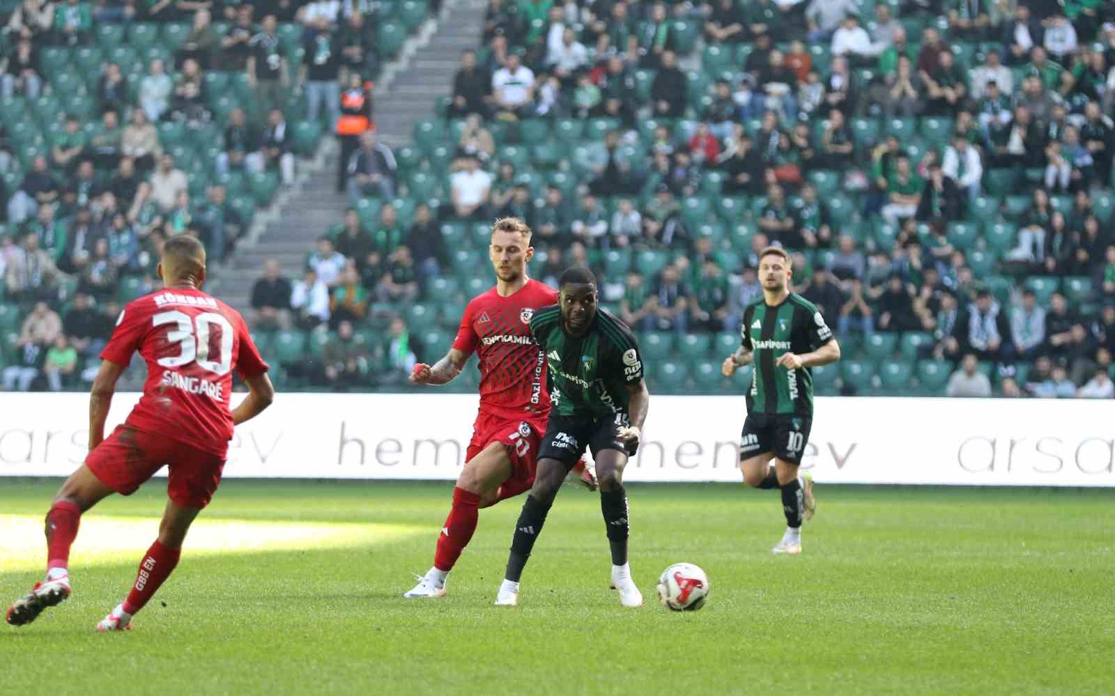 trendyol super lig kocaelispor 1 gaziantep fk 0 ilk yari 1 G8Zkkma5