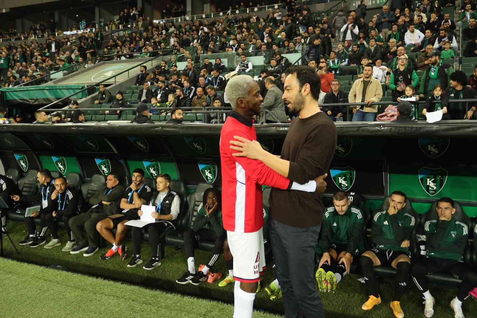 trendyol super lig kocaelispor 1 genclerbirligi 0 ilk yari 15 P7wtQZD7