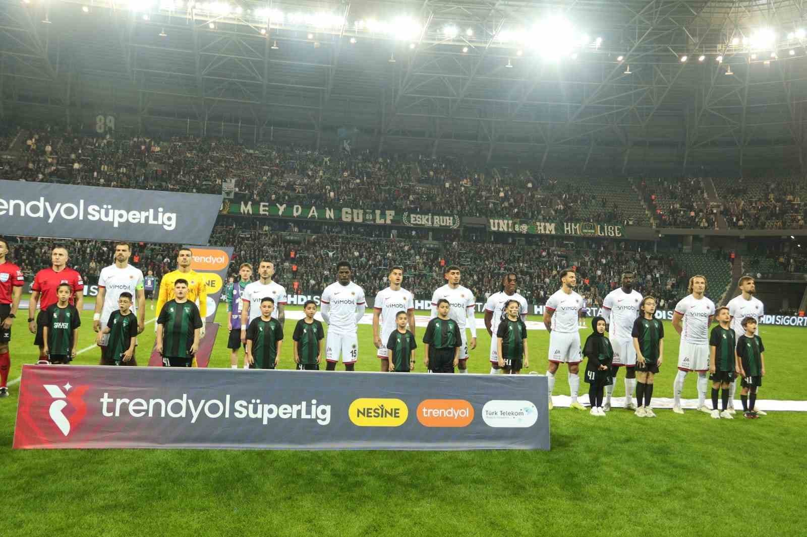 trendyol super lig kocaelispor 1 genclerbirligi 0 ilk yari 18 G92HkNze