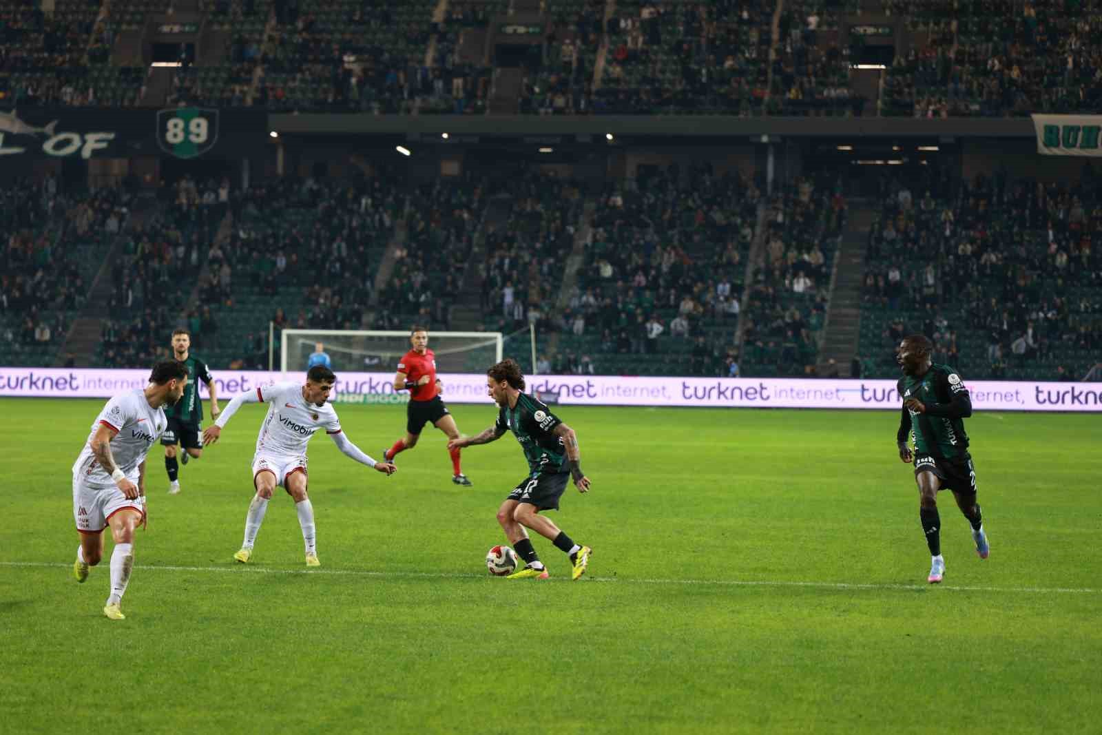 trendyol super lig kocaelispor 1 genclerbirligi 0 ilk yari 3 91OanvgK