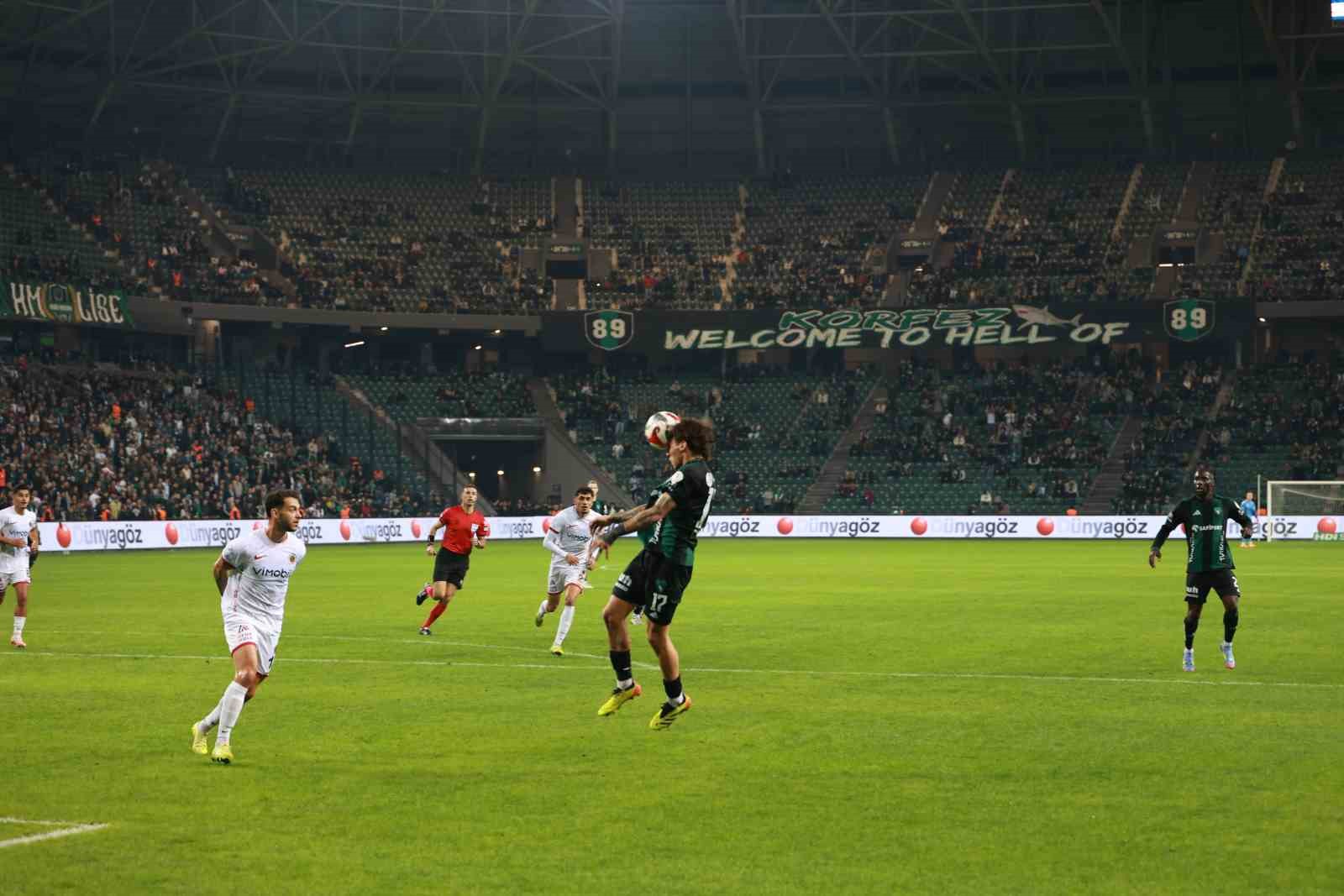 trendyol super lig kocaelispor 1 genclerbirligi 0 ilk yari 4 OmSgZbM6