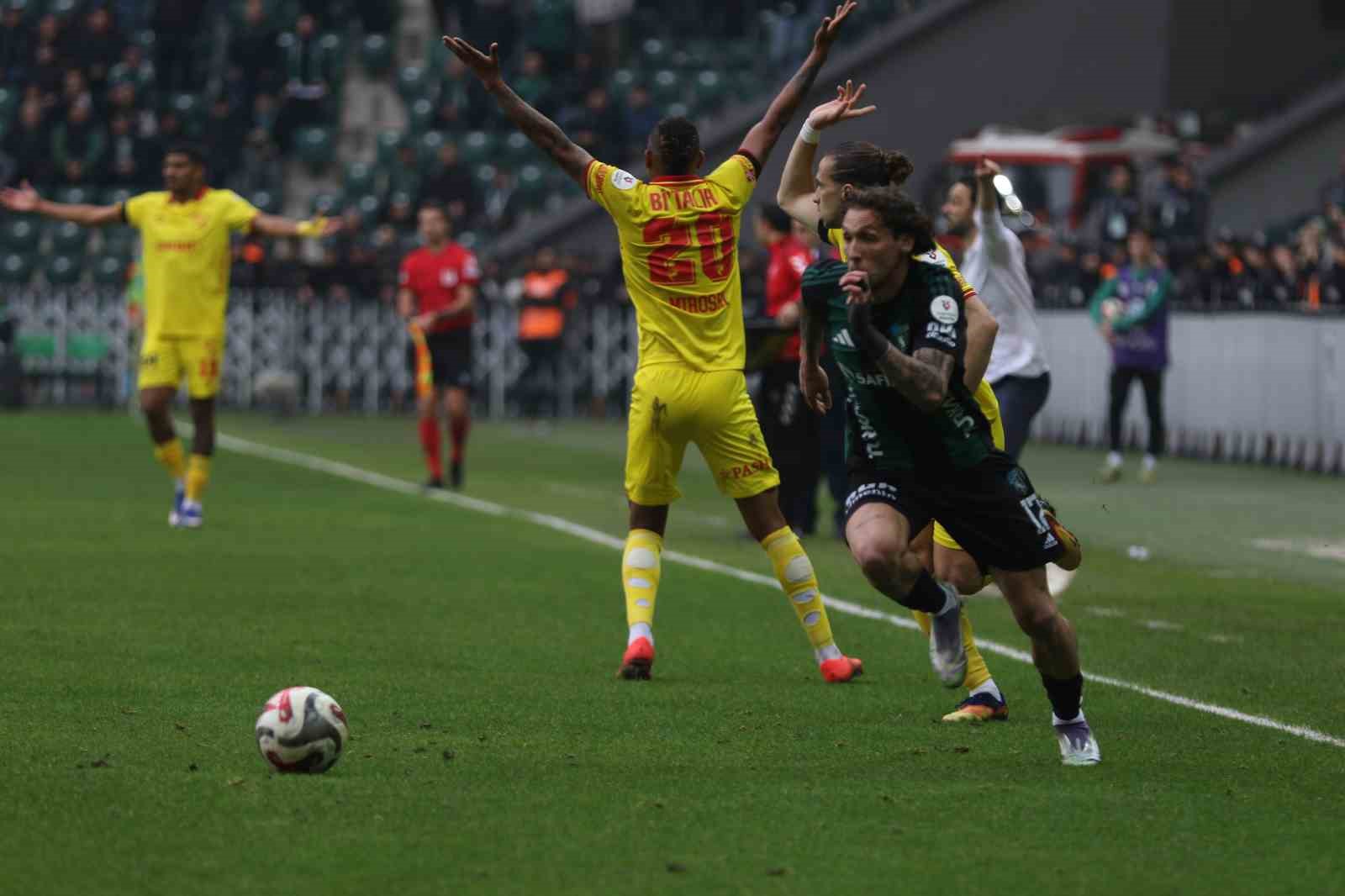 trendyol super lig kocaelispor 1 goztepe1 mac sonucu 15 ezckiSpn