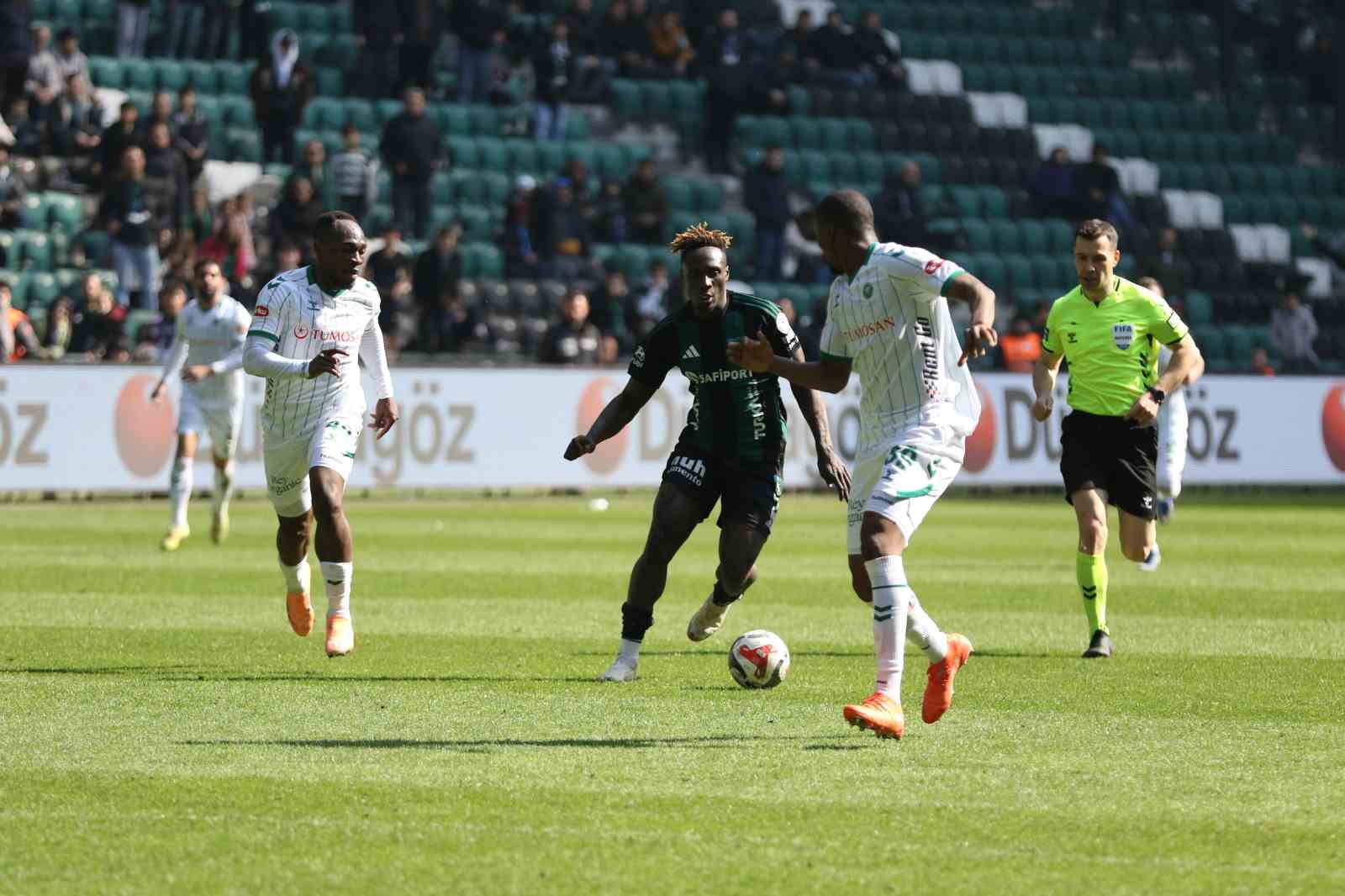 trendyol super lig kocaelispor 1 konyaspor 2 mac sonucu 0 QiQ3uDPu