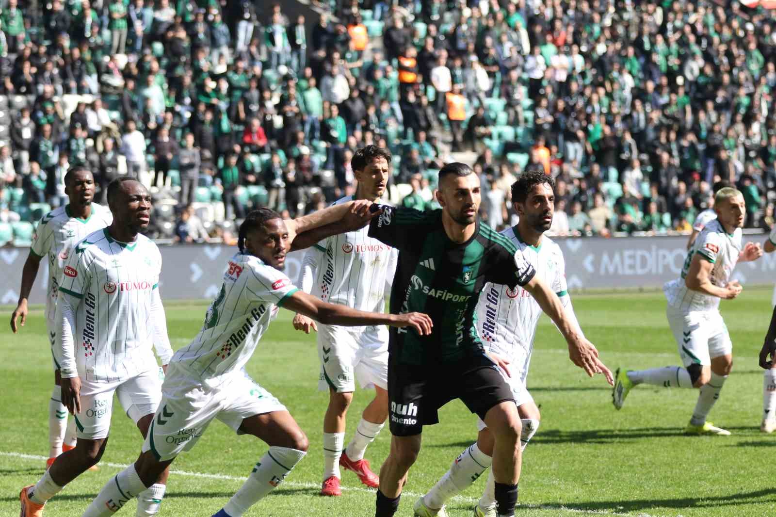 trendyol super lig kocaelispor 1 konyaspor 2 mac sonucu 6 Wcn9f9I4