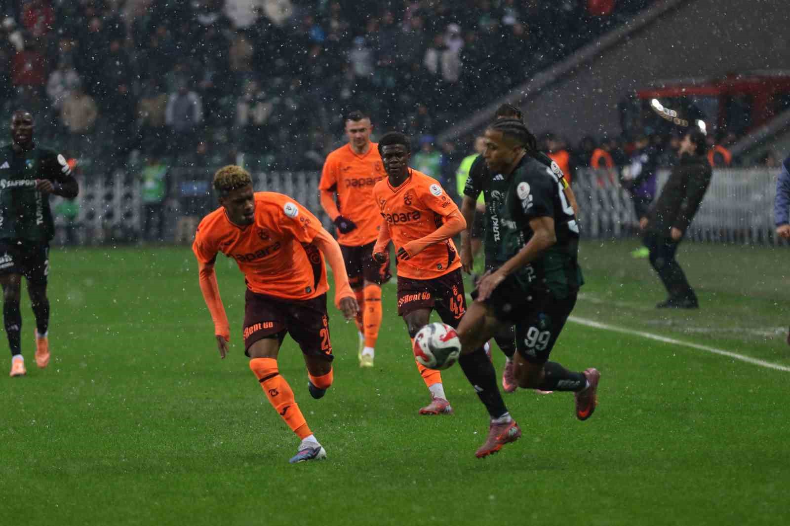trendyol super lig kocaelispor 1 trabzonspor 1 ilk yari 1 zWYhgczi