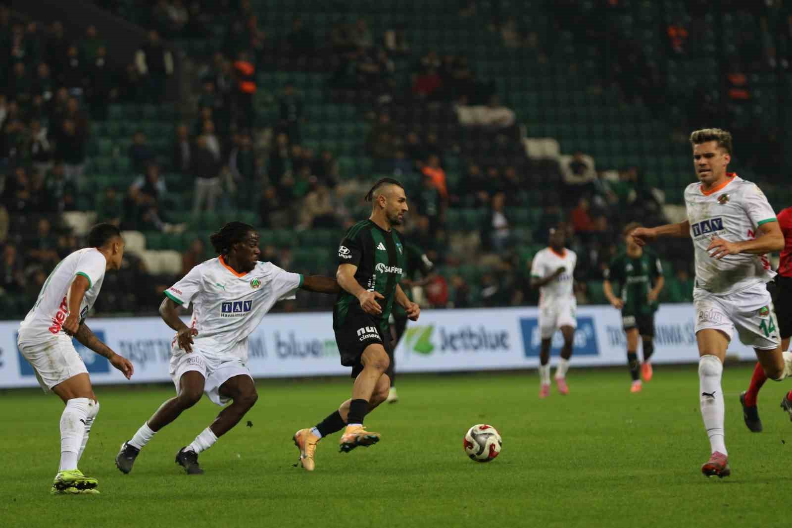 trendyol super lig kocaelispor 2 alanyaspor 0 mac sonucu 0 6AUOzUuZ