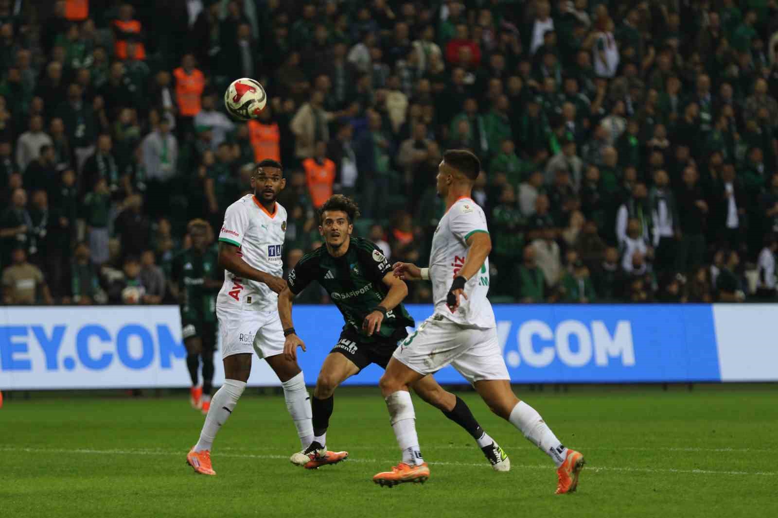 trendyol super lig kocaelispor 2 alanyaspor 0 mac sonucu 1 gEGWZigg