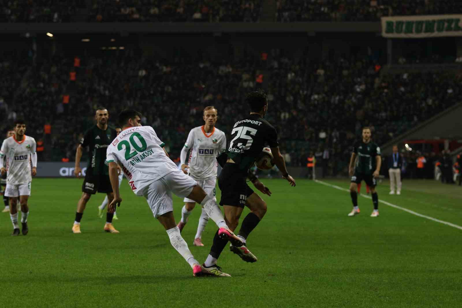 trendyol super lig kocaelispor 2 alanyaspor 0 mac sonucu 13 WPVRz85b