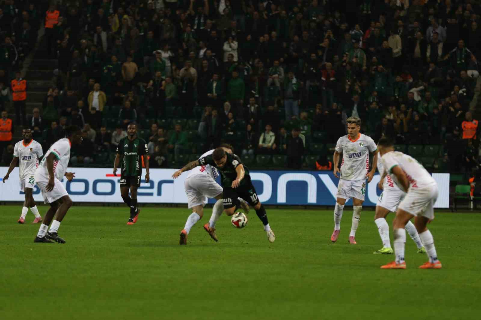 trendyol super lig kocaelispor 2 alanyaspor 0 mac sonucu 9 PEJhVvk5
