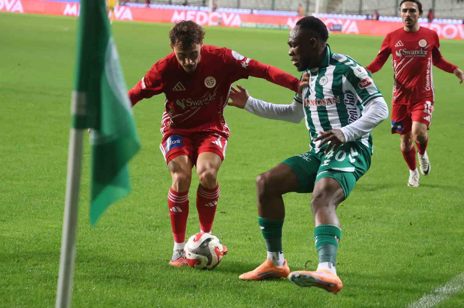 trendyol super lig konyaspor 0 antalyaspor 0 ilk yari 1 qpqSYpK6
