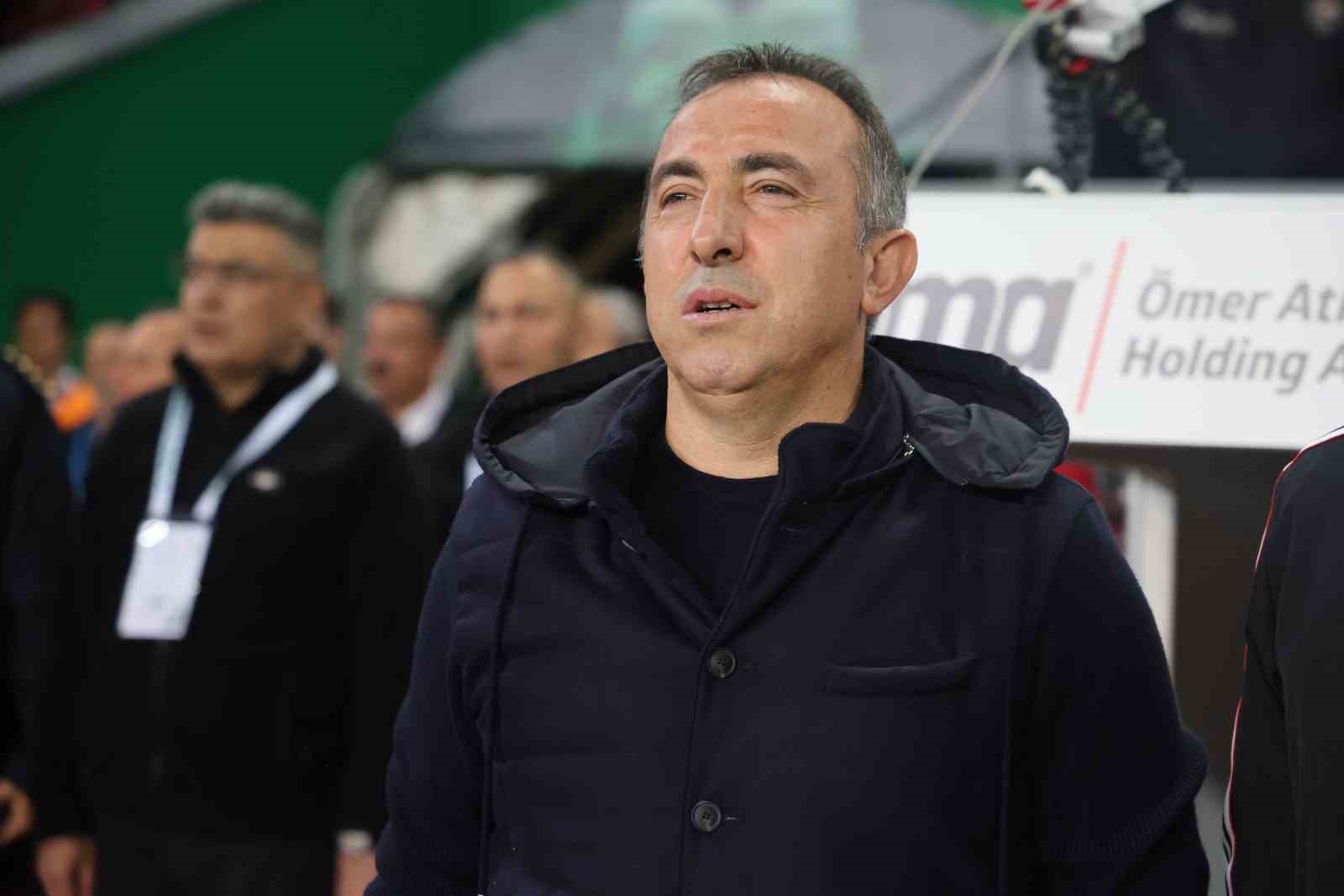 Trendyol Süper Lig: Konyaspor: 0 - Beşiktaş: 1 (Maç devam ediyor) 5 trendyol super lig konyaspor 0 besiktas 1 mac devam ediyor 1 OwFbQeNf