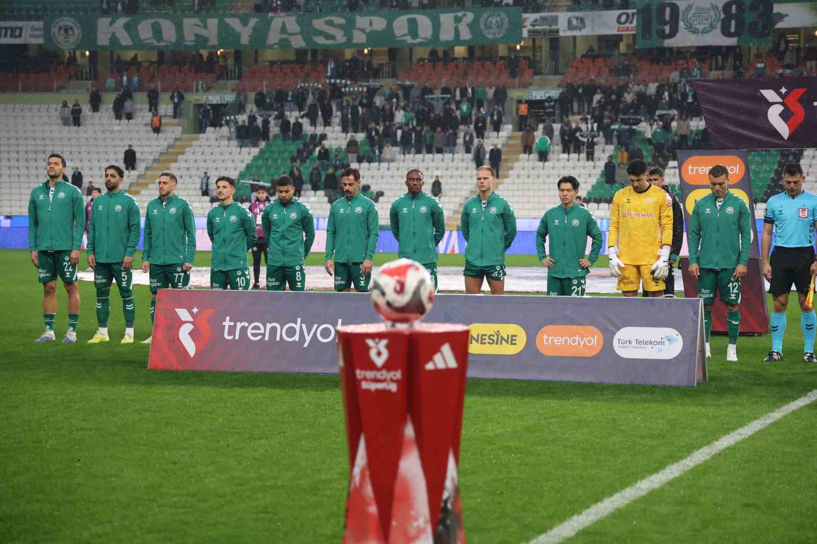 trendyol super lig konyaspor 0 caykur rizespor 1 ilk yari 3