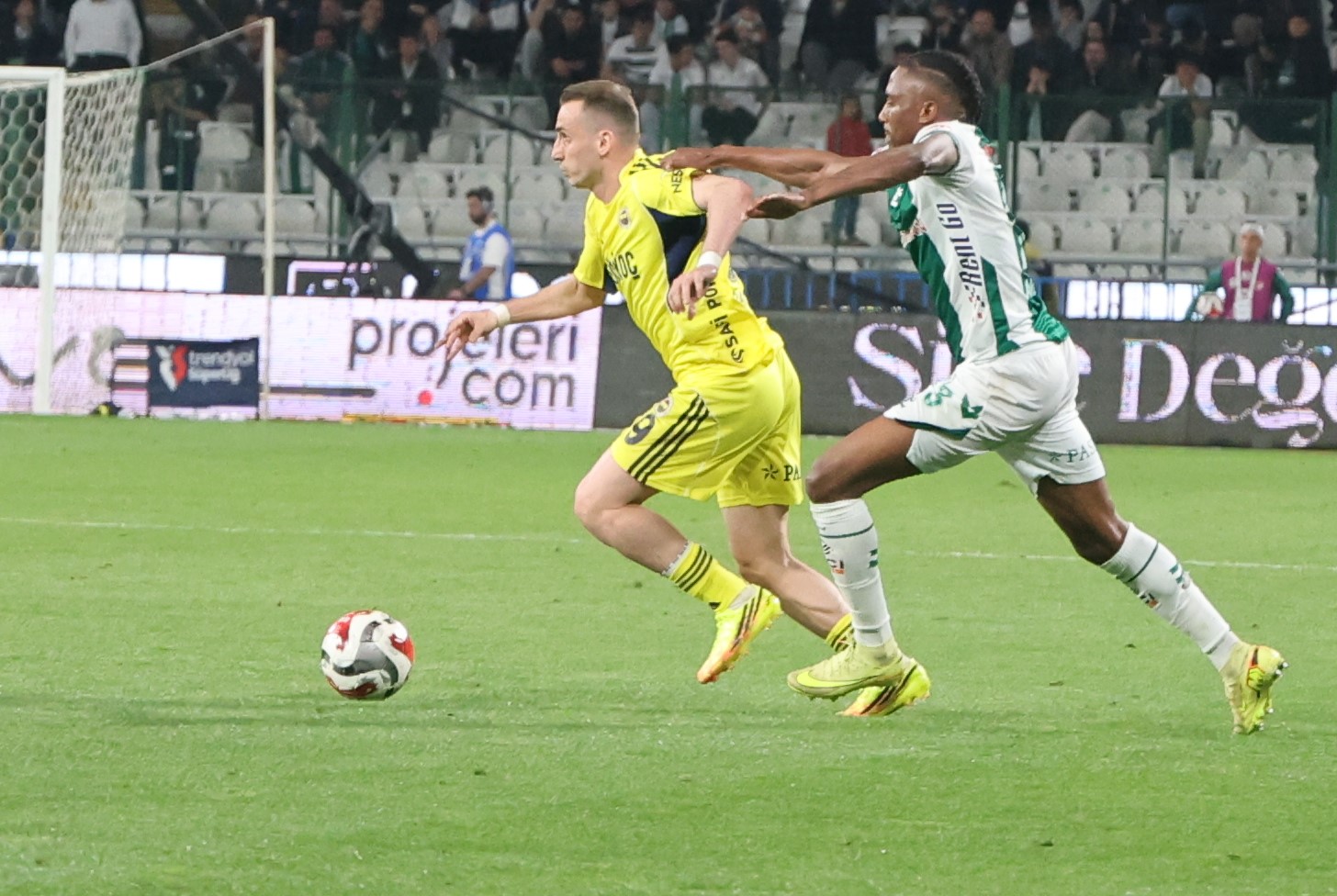 trendyol super lig konyaspor 0 fenerbahce 1 ilk yari 0 rHF8er5V