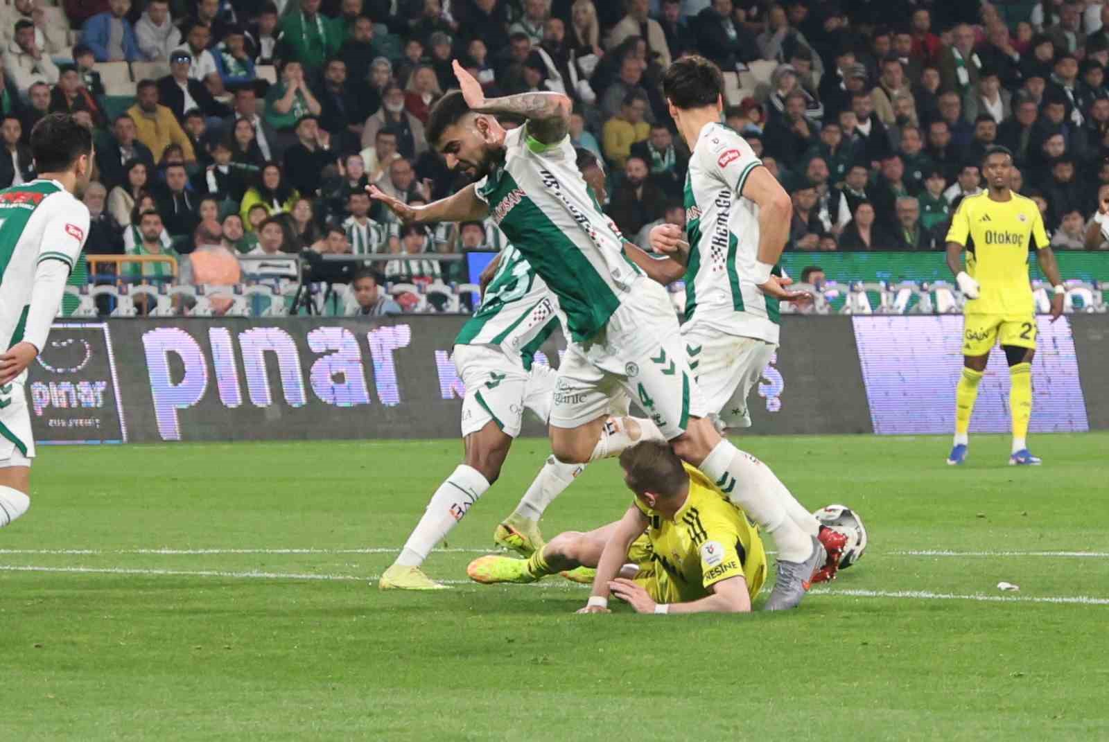 trendyol super lig konyaspor 0 fenerbahce 1 ilk yari 5 L8TtbTeM