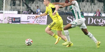trendyol-super-lig-konyaspor-0-fenerbahce-1-ilk-yari-aPF1GD9x.jpg