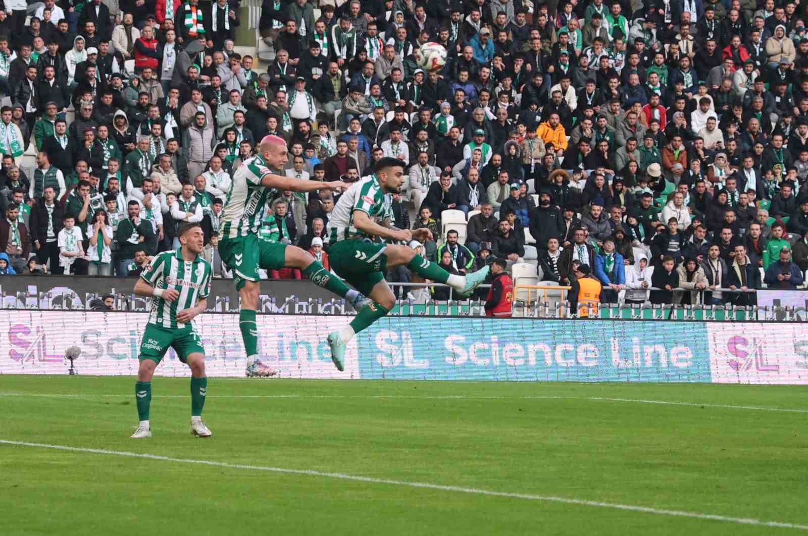 Trendyol Süper Lig: Konyaspor: 0 - Göztepe: 0 (İlk yarı) 14 trendyol super lig konyaspor 0 goztepe 0 ilk yari 10