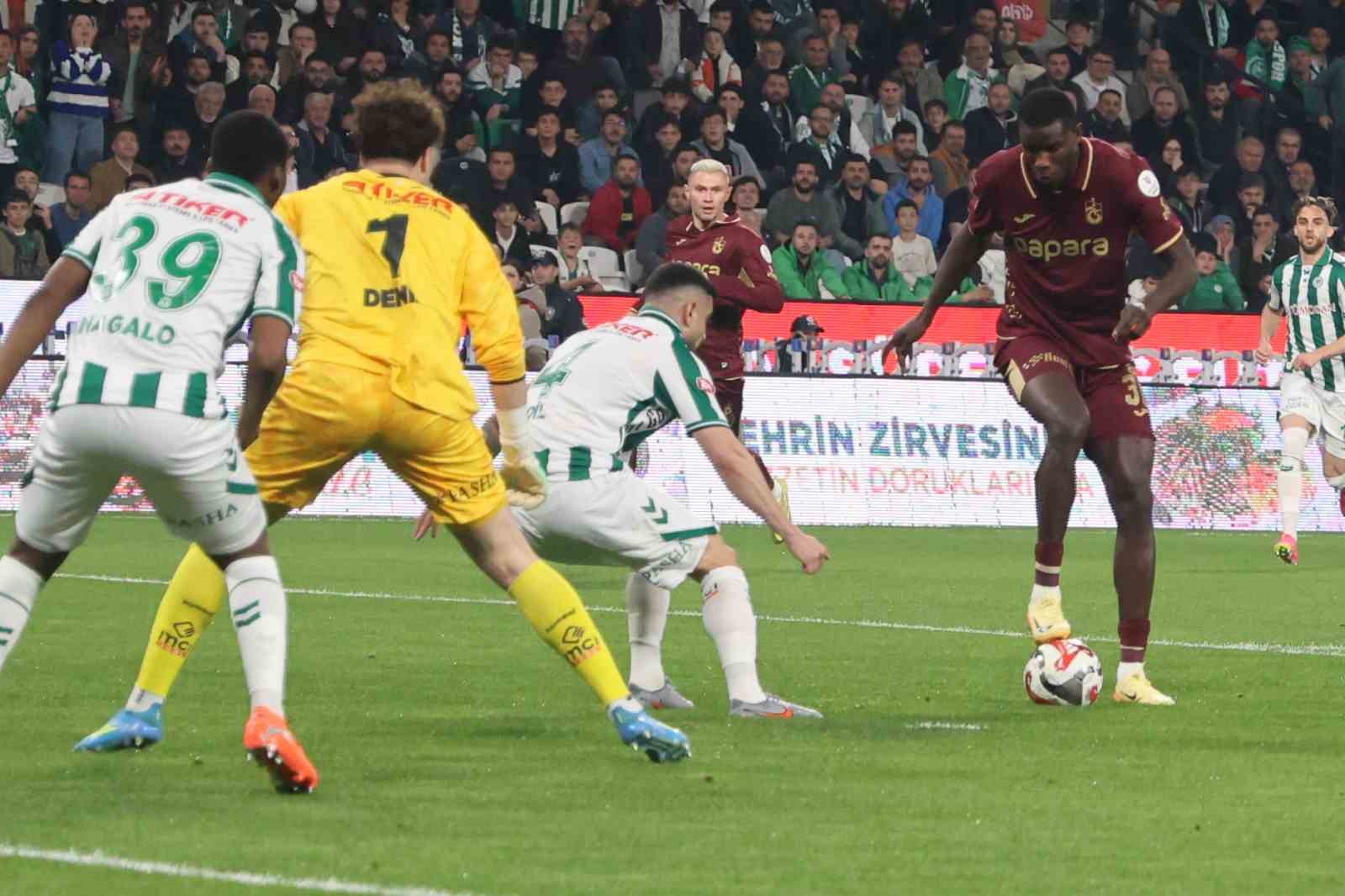 Trendyol Süper Lig: Konyaspor: 2 - Trabzonspor: 0 (İlk yarı) 11 trendyol super lig konyaspor 2 trabzonspor 0 ilk yari 7 fLQnN5bL