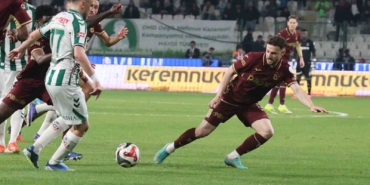 trendyol-super-lig-konyaspor-2-trabzonspor-0-ilk-yari-NBWWczPq.jpg