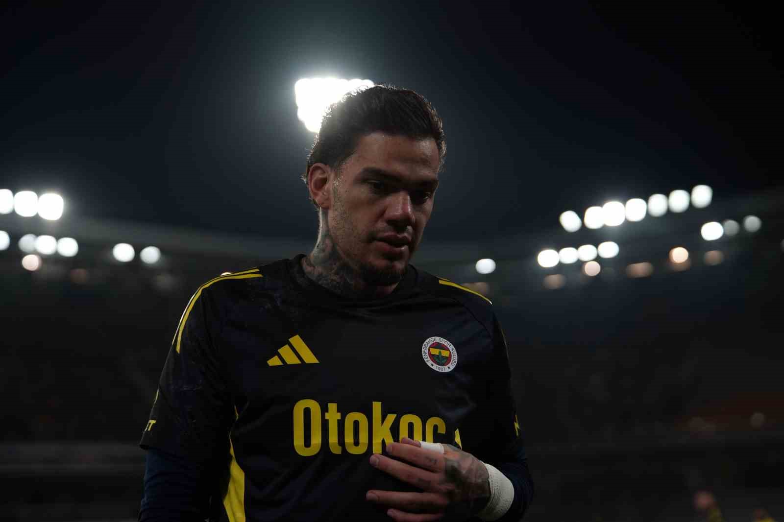 trendyol super lig rams basaksehir 0 fenerbahce 0 mac devam ediyor 1 cIbidbsK