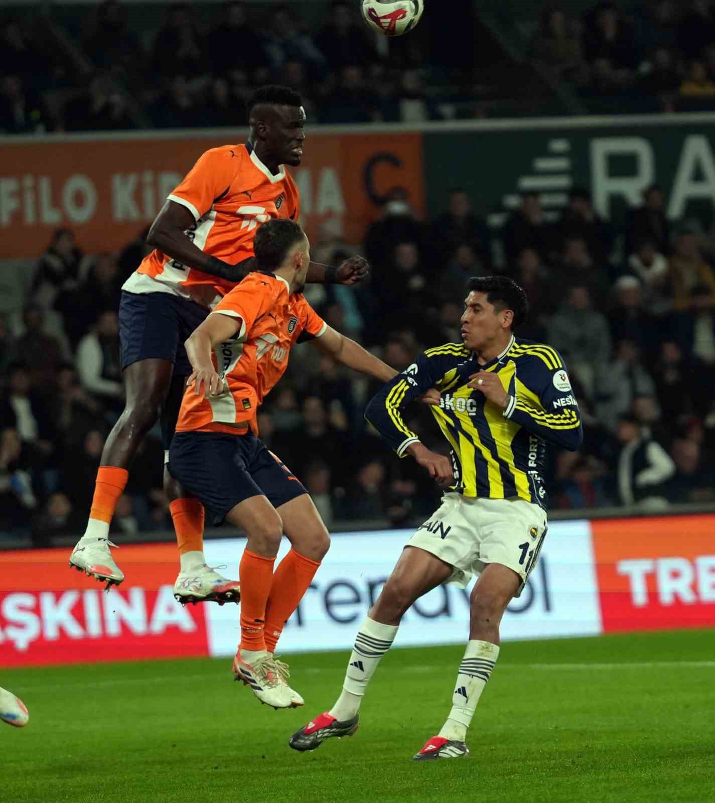 trendyol super lig rams basaksehir 0 fenerbahce 0 mac devam ediyor 30 TIc8rPye