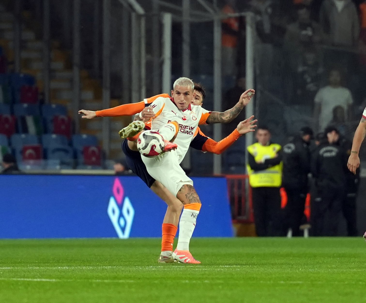trendyol super lig rams basaksehir 0 galatasaray 0 mac devam ediyor 20 95DnRYLj