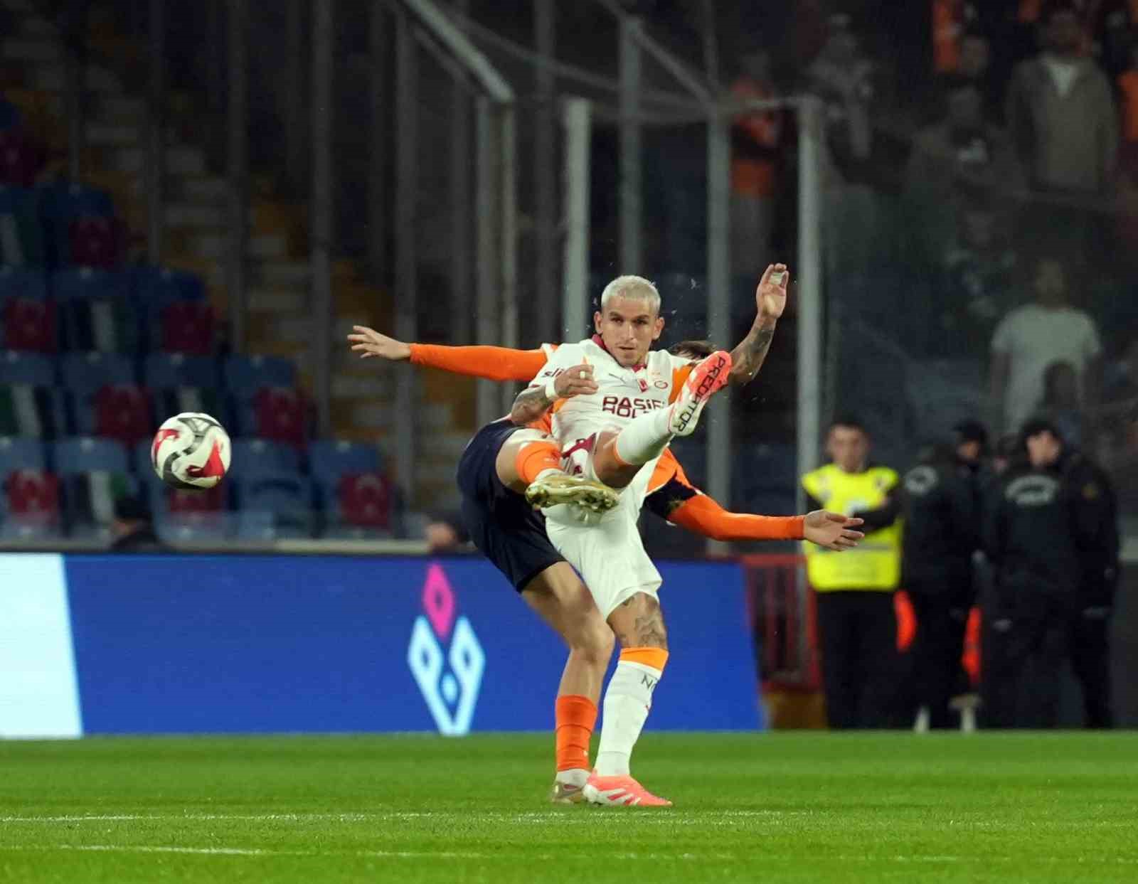 trendyol super lig rams basaksehir 0 galatasaray 0 mac devam ediyor 21 b6FbJAqp
