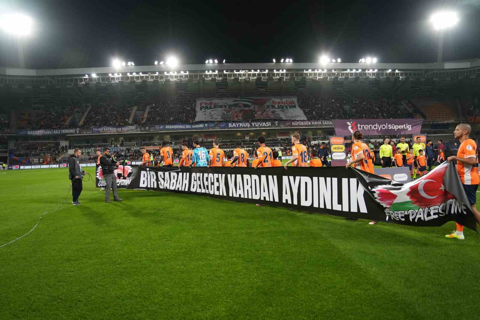 trendyol super lig rams basaksehir 0 galatasaray 0 mac devam ediyor 3