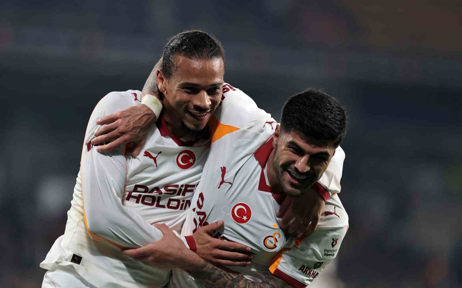 trendyol super lig rams basaksehir 0 galatasaray 1 ilk yari 5 RA89YvDD