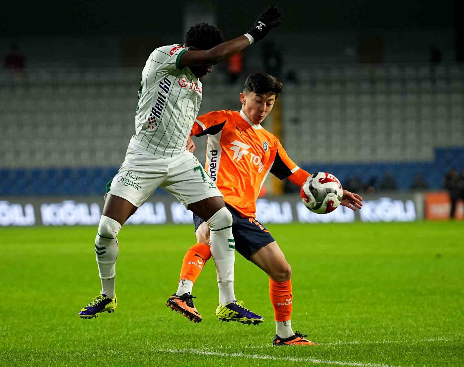 trendyol super lig rams basaksehir 0 konyaspor 0 mac devam ediyor 15 tihaTlaY
