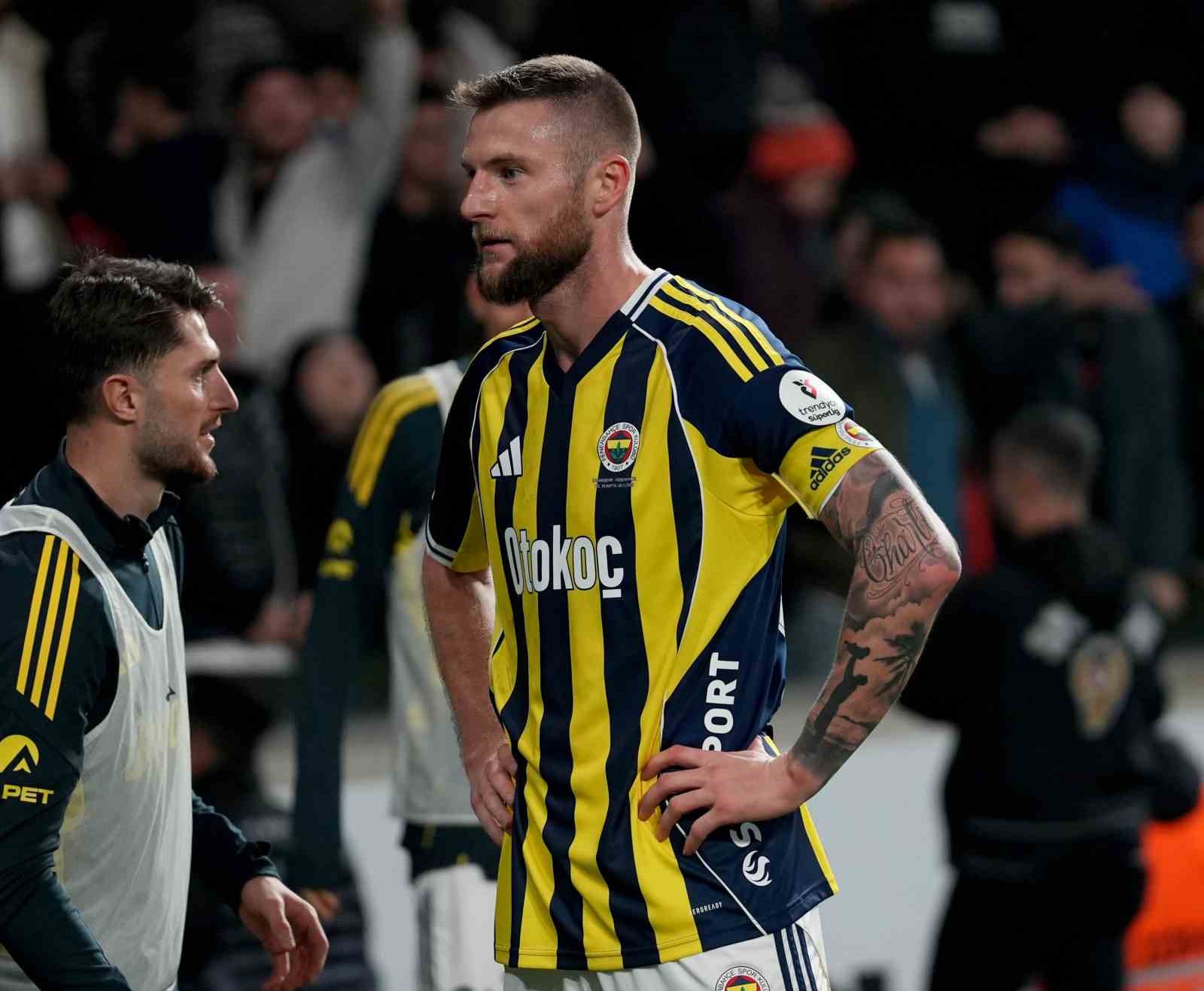 trendyol super lig rams basaksehir 1 fenerbahce 1 mac sonucu 27 epDtGn97