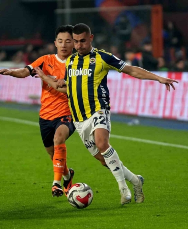 trendyol-super-lig-rams-basaksehir-1-fenerbahce-1-mac-sonucu-28YunnPf.jpg