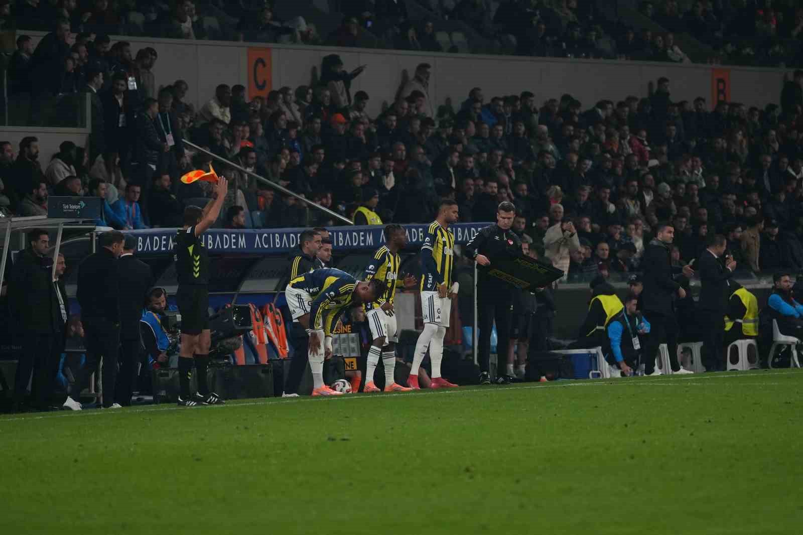 trendyol super lig rams basaksehir 1 fenerbahce 1 mac sonucu 4 HV6yF9b4
