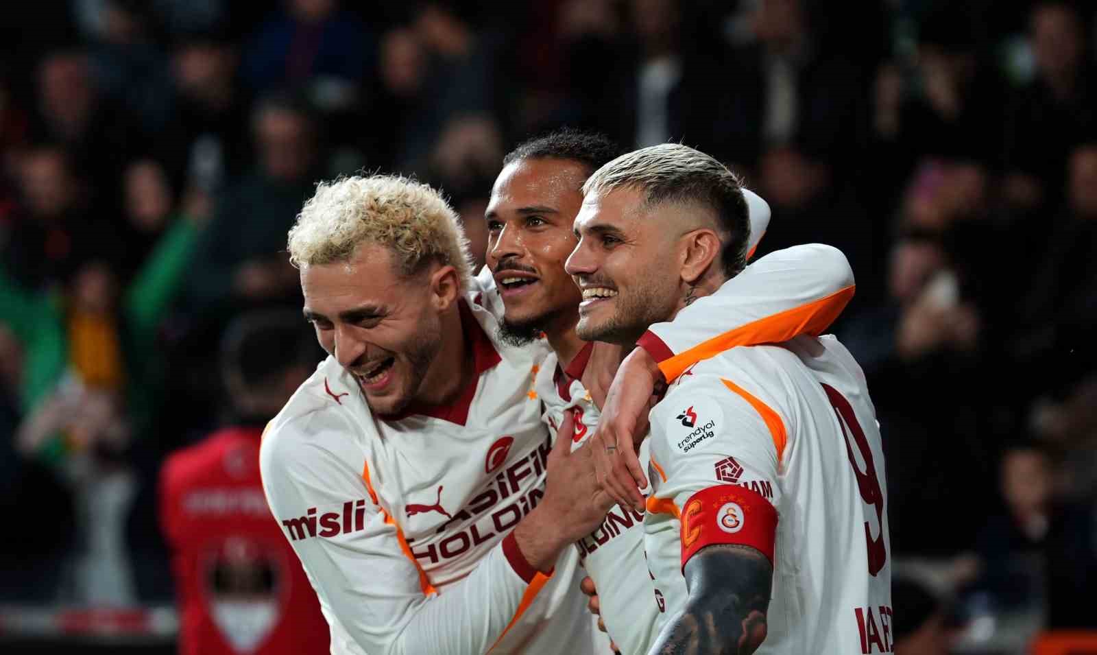 trendyol super lig rams basaksehir 1 galatasaray 2 mac sonucu 20 q911EYEA
