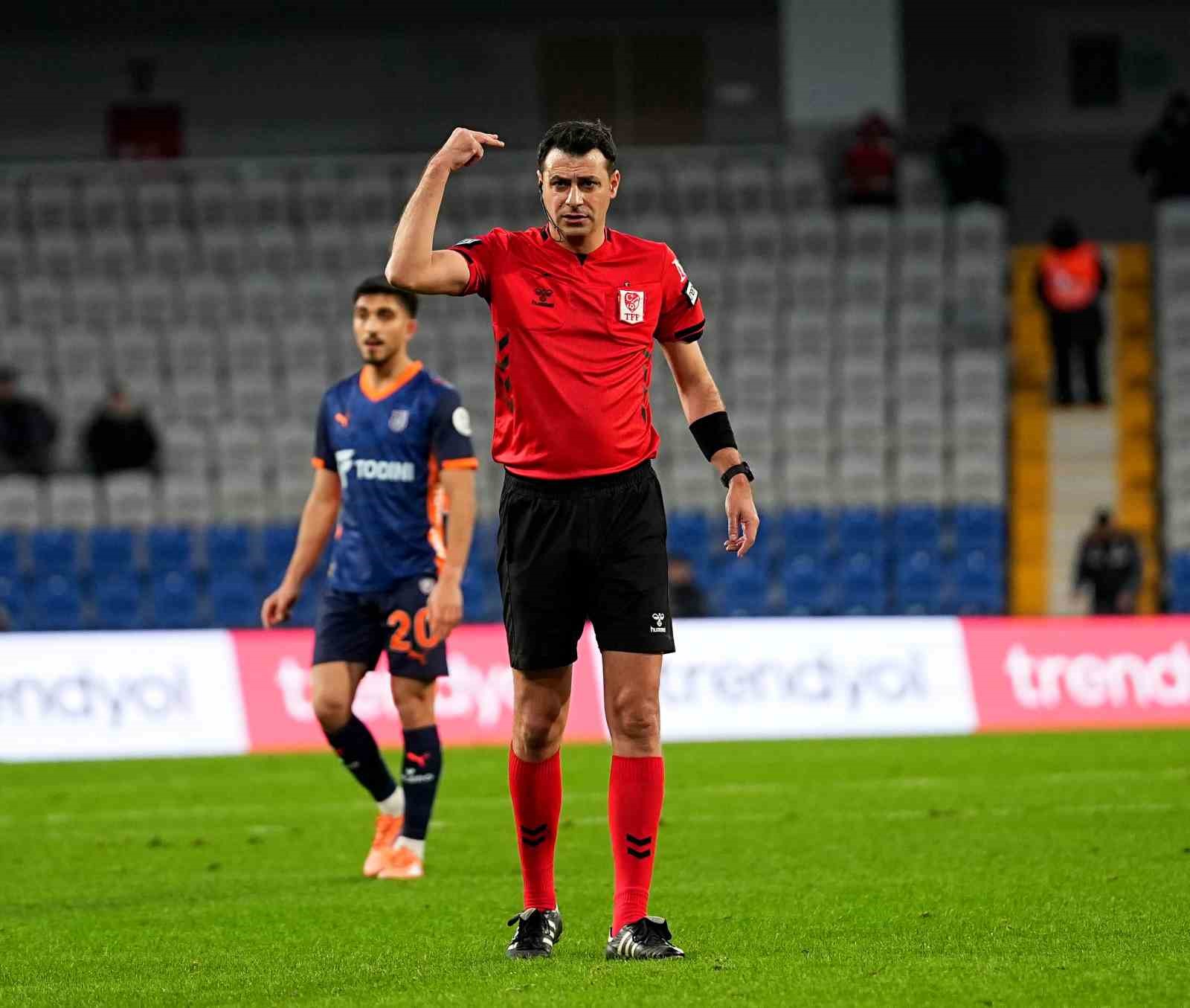 trendyol super lig rams basaksehir 2 gaziantep fk 1 ilk yari 18 I4gC6esf