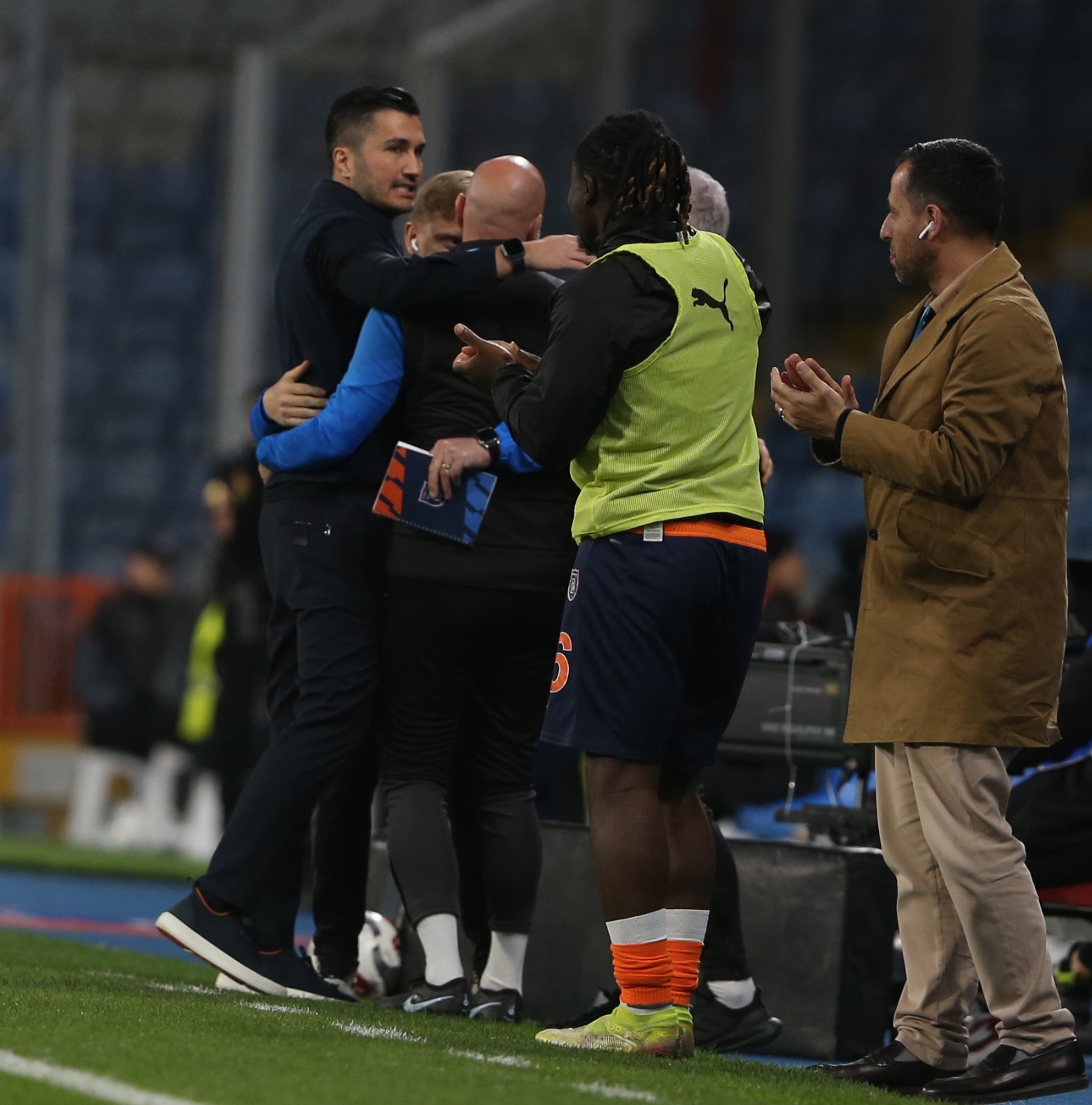 trendyol super lig rams basaksehir 2 kasimpasa 0 ilk yari 15 n2CkQPGY