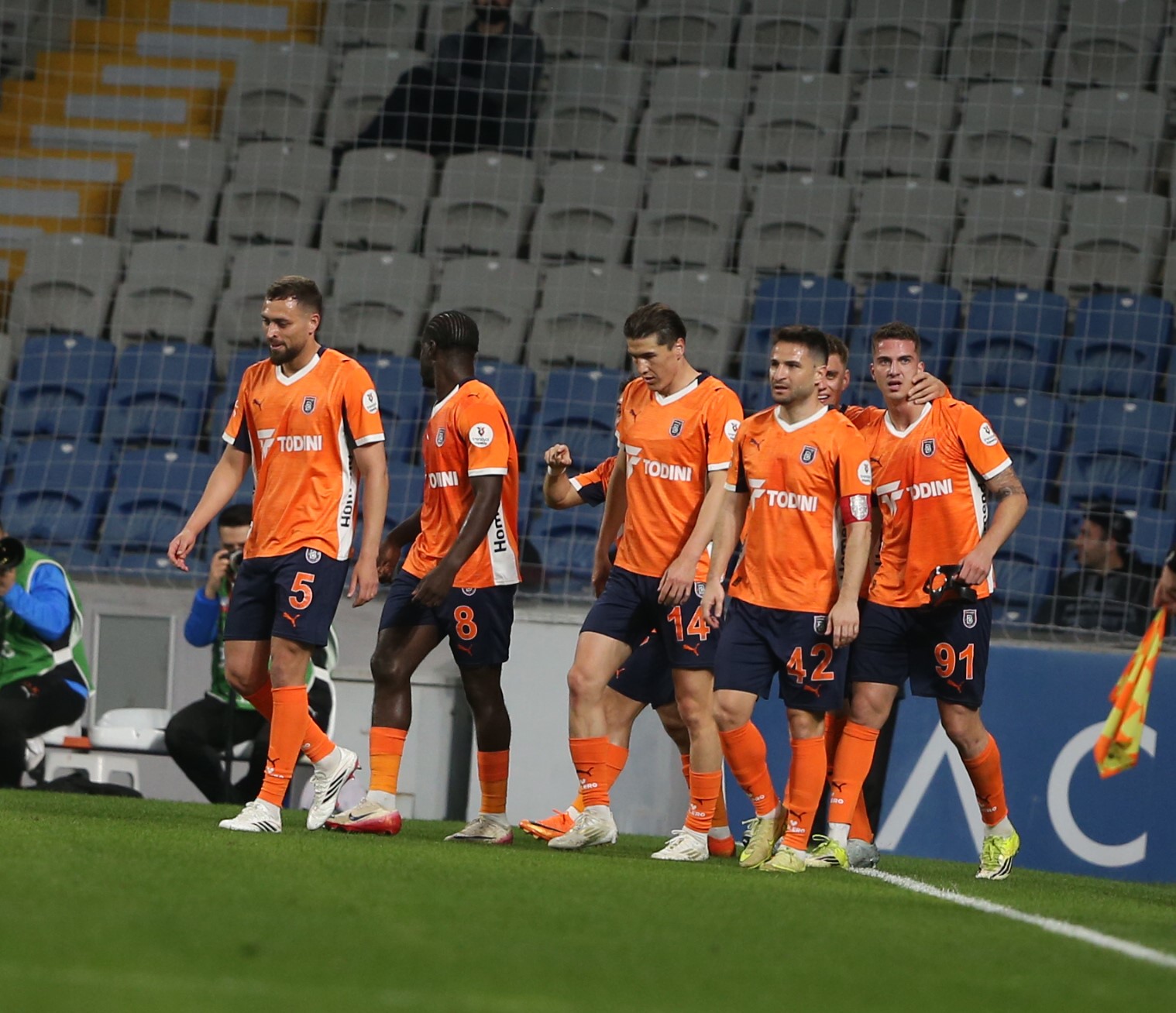 trendyol super lig rams basaksehir 2 kasimpasa 0 ilk yari 4 1EFQYv7k