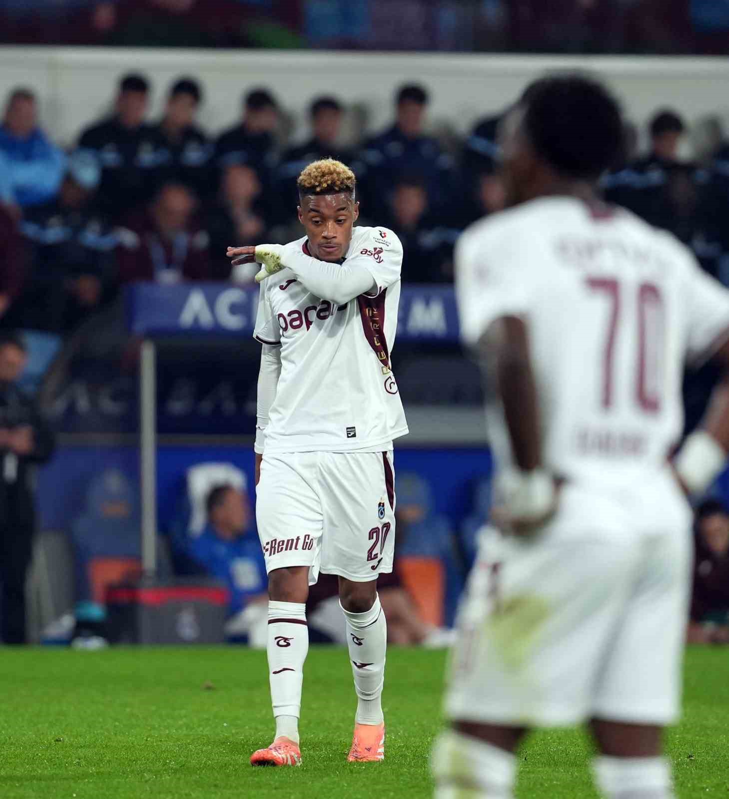 trendyol super lig rams basaksehir 2 trabzonspor 1 ilk yari 33 zRL8Pvtp