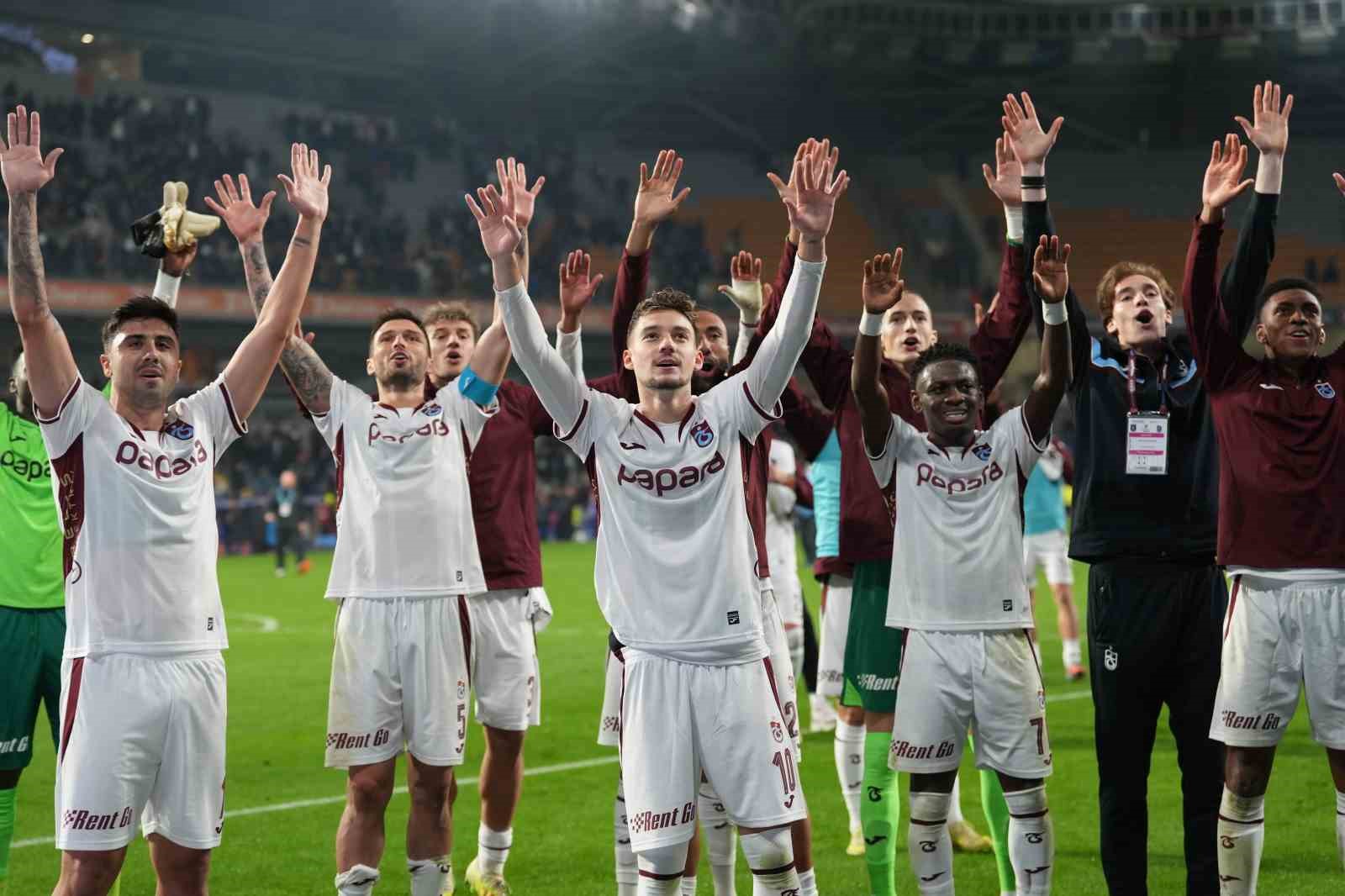 trendyol super lig rams basaksehir 3 trabzonspor 4 mac sonucu 43 Ricl8G1f