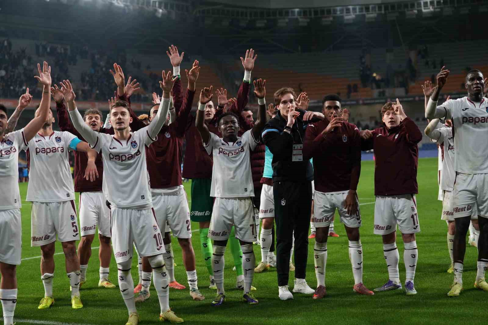 trendyol super lig rams basaksehir 3 trabzonspor 4 mac sonucu 48 SaSujQlt