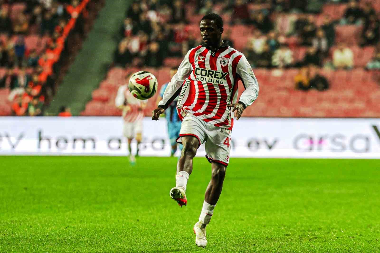 Trendyol Süper Lig: Samsunspor: 0 - Trabzonspor: 3 (Maç sonucu) 7 trendyol super lig samsunspor 0 trabzonspor 3 mac sonucu 3 YLFl2ApS
