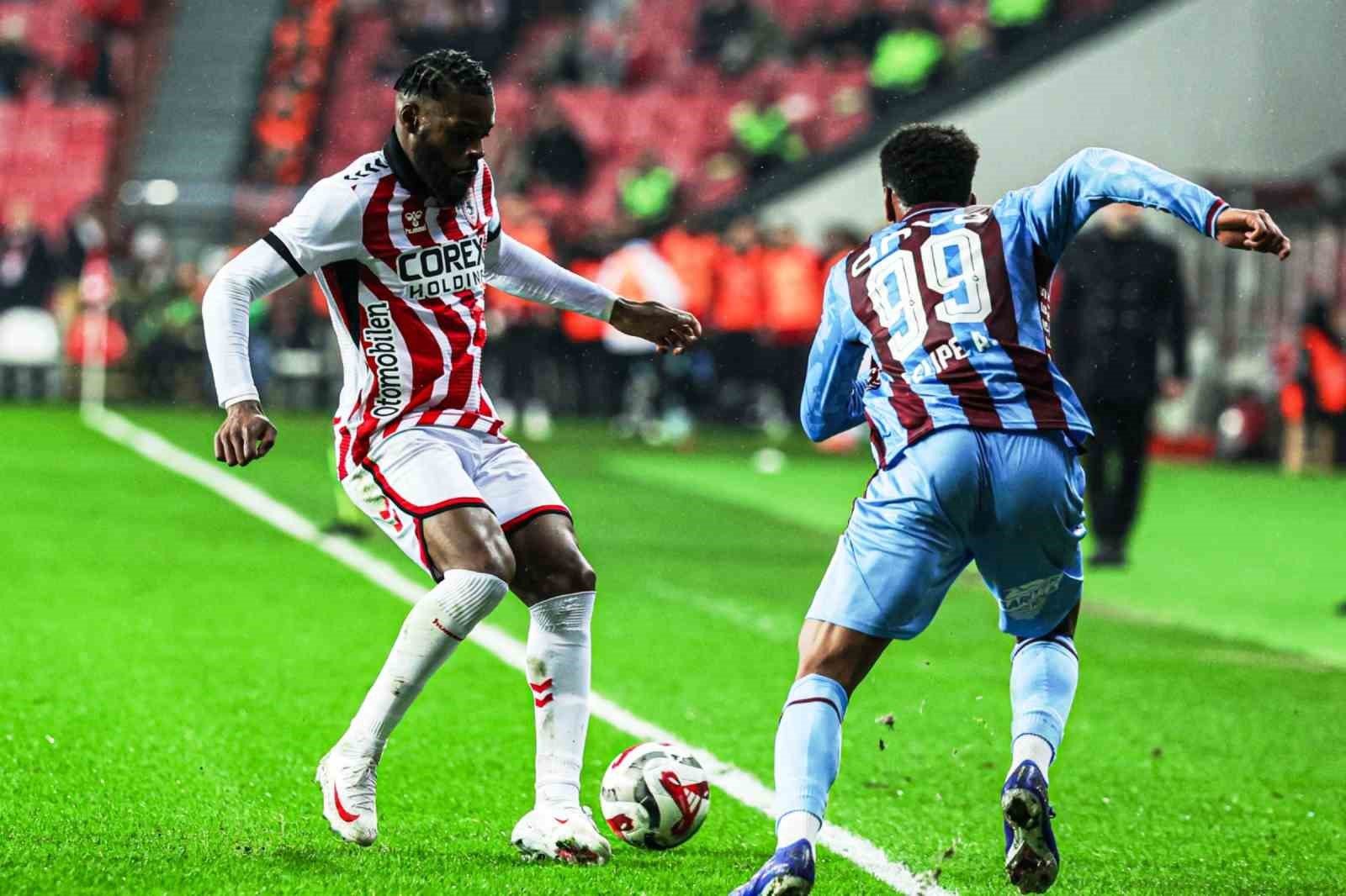 Trendyol Süper Lig: Samsunspor: 0 - Trabzonspor: 3 (Maç sonucu) 9 trendyol super lig samsunspor 0 trabzonspor 3 mac sonucu 5 SHEPIelB