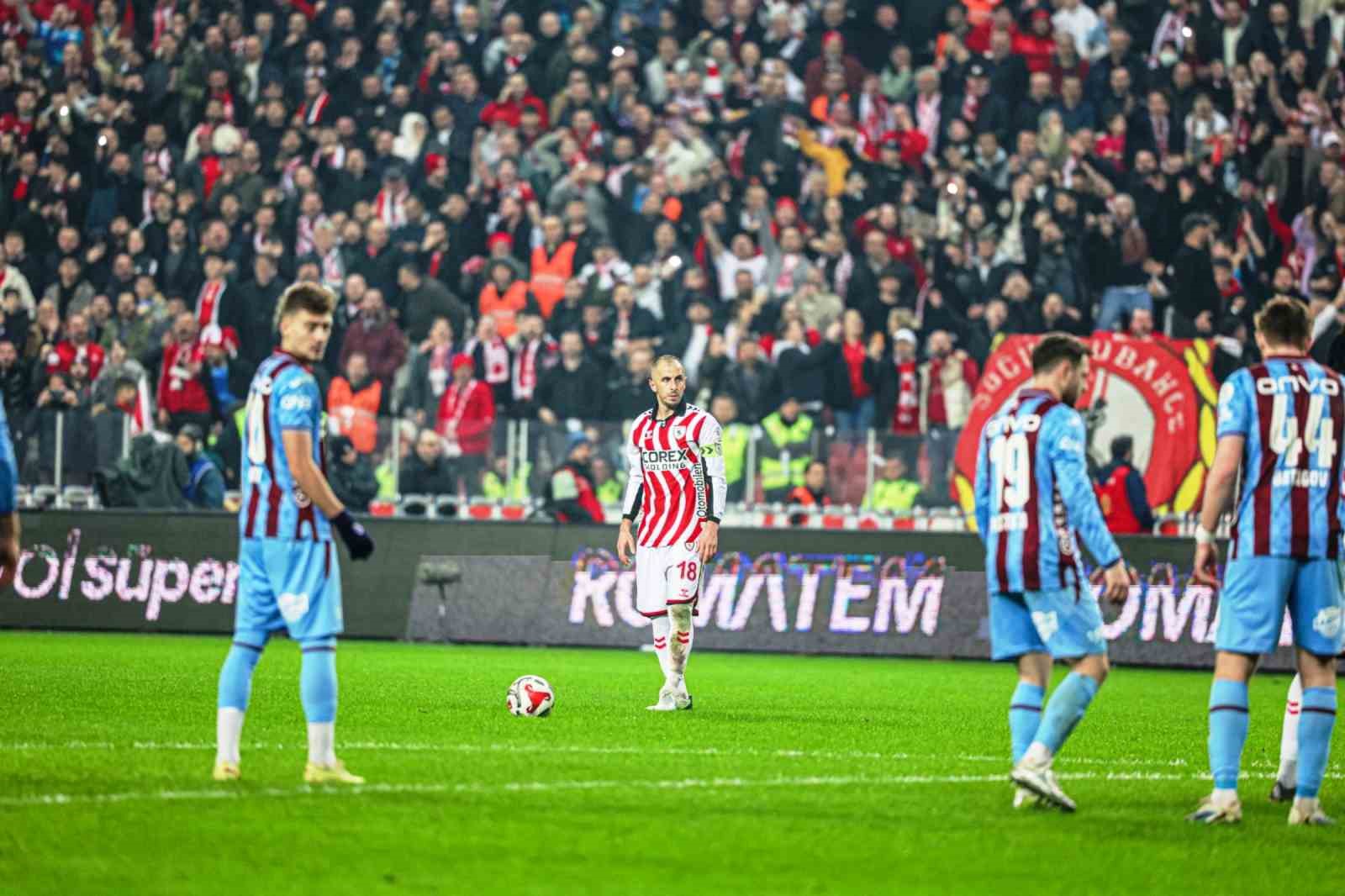 Trendyol Süper Lig: Samsunspor: 0 - Trabzonspor: 3 (Maç sonucu) 11 trendyol super lig samsunspor 0 trabzonspor 3 mac sonucu 7 WWsrg2qq