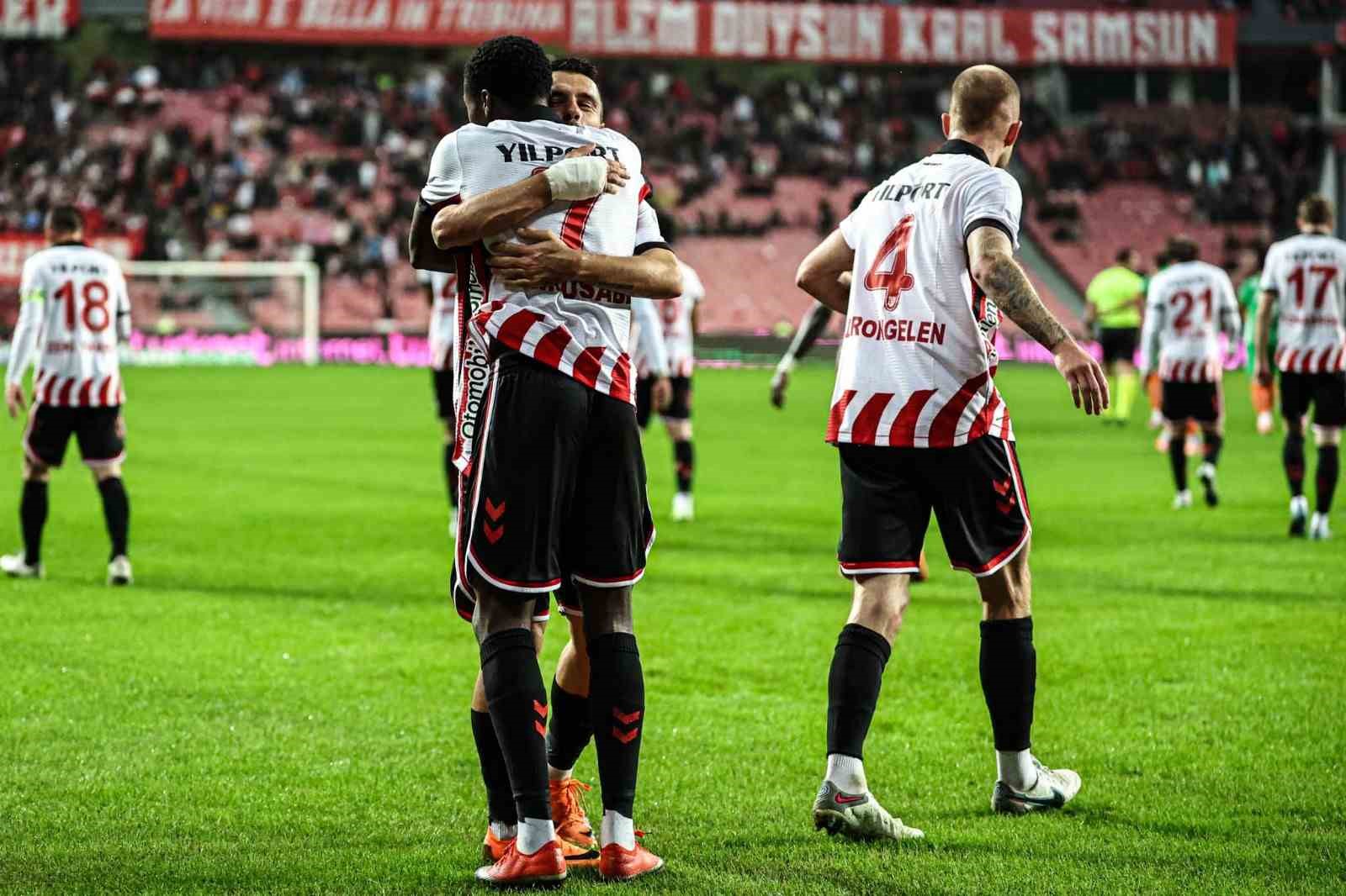 Trendyol Süper Lig: Samsunspor: 1 - Alanyaspor: 0 (İlk yarı) 5 trendyol super lig samsunspor 1 alanyaspor 0 ilk yari 1 IbDXYKS5