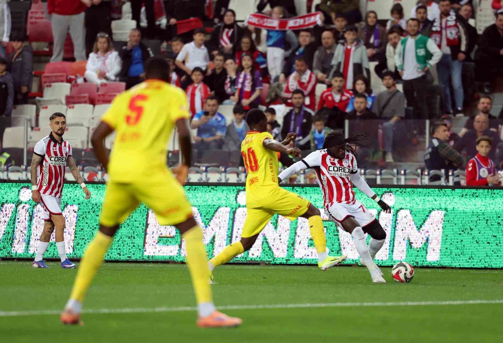 trendyol super lig samsunspor 1 goztepe 0 ilk yari 1 BMhH5g1S