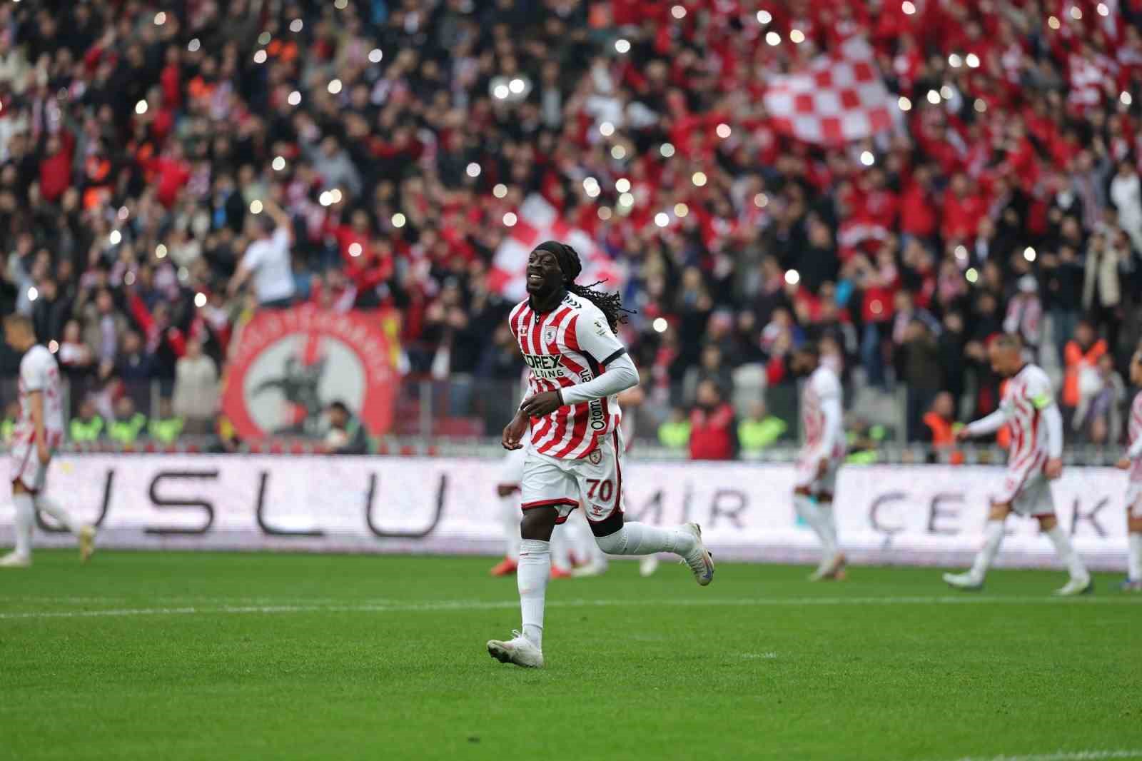 trendyol super lig samsunspor 2 besiktas 1 mac sonucu 11 SNISZl9z