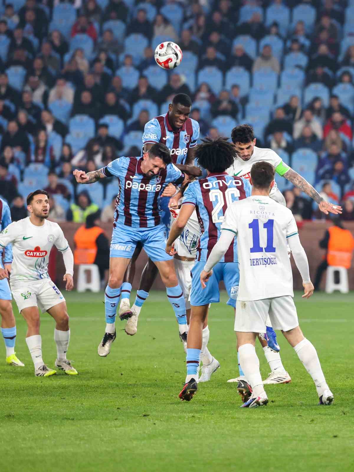 Trendyol Süper Lig: Trabzonspor: 0 - Çaykur Rizespor: 0 (İlk yarı) 7 trendyol super lig trabzonspor 0 caykur rizespor 0 ilk yari 3 ONkBwfV8