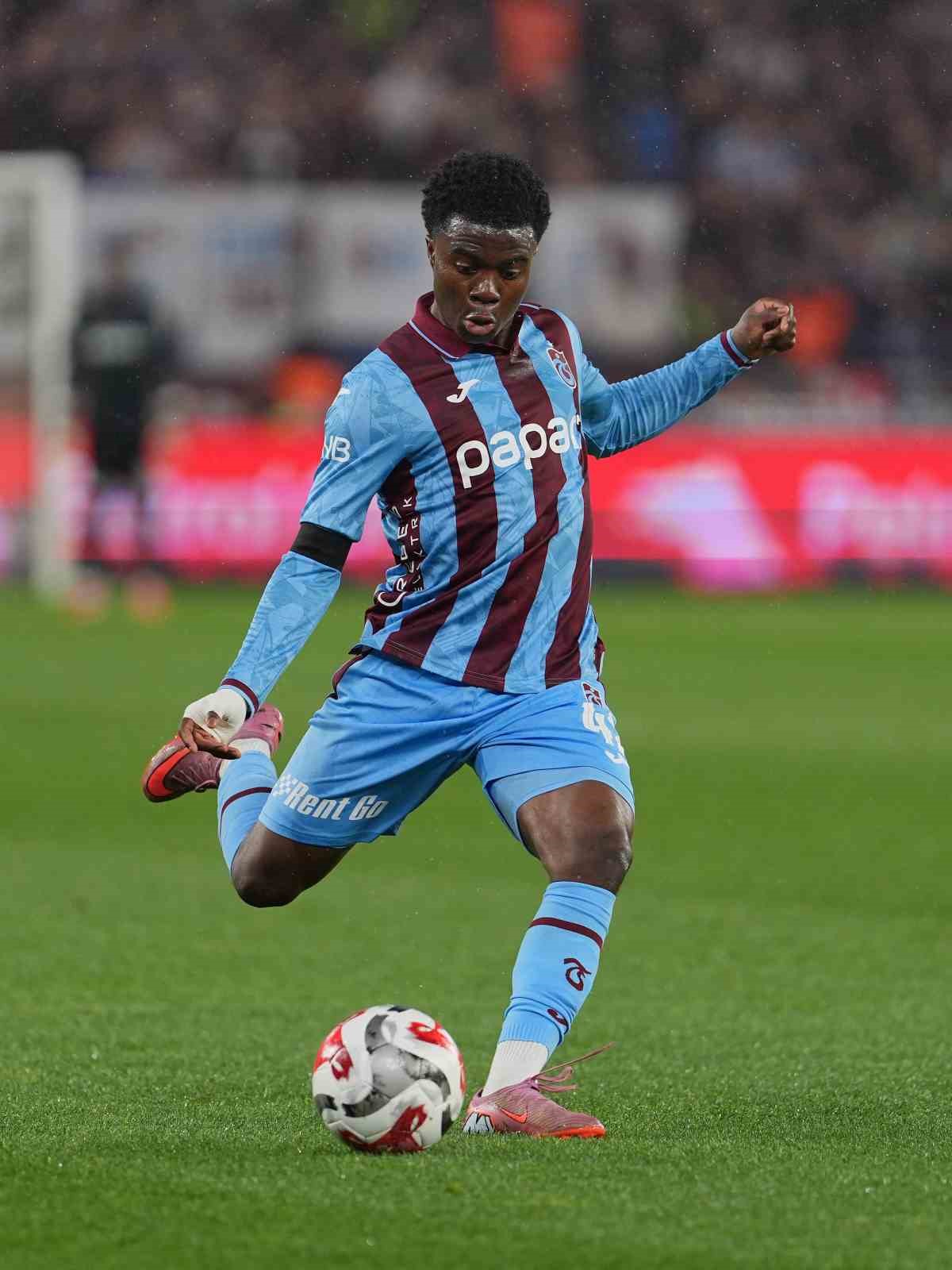 Trendyol Süper Lig: Trabzonspor: 0 - RAMS Başakşehir: 0 (İlk yarı) 13 trendyol super lig trabzonspor 0 rams basaksehir 0 ilk yari 9 EdLQHqDs