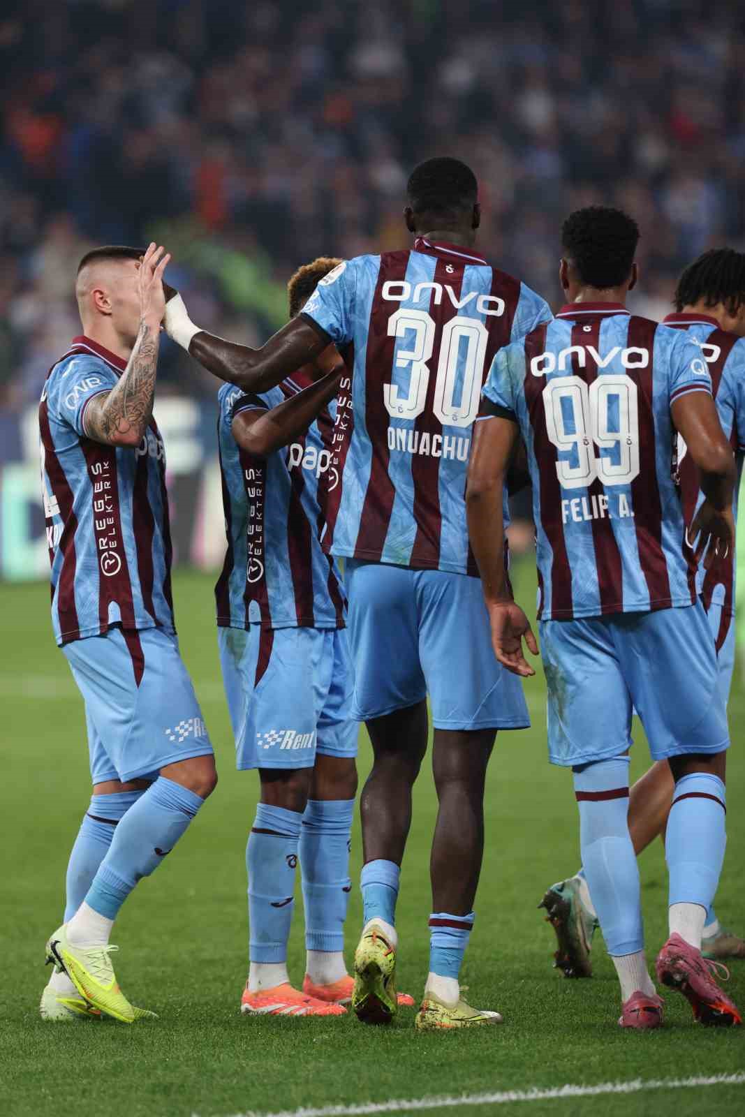 trendyol super lig trabzonspor 1 alanyaspor 0 ilk yari 11 9nsaGa5M